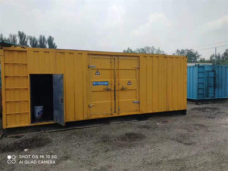 涪城200KW柴油发电机组需要配备什么型号的电缆线？