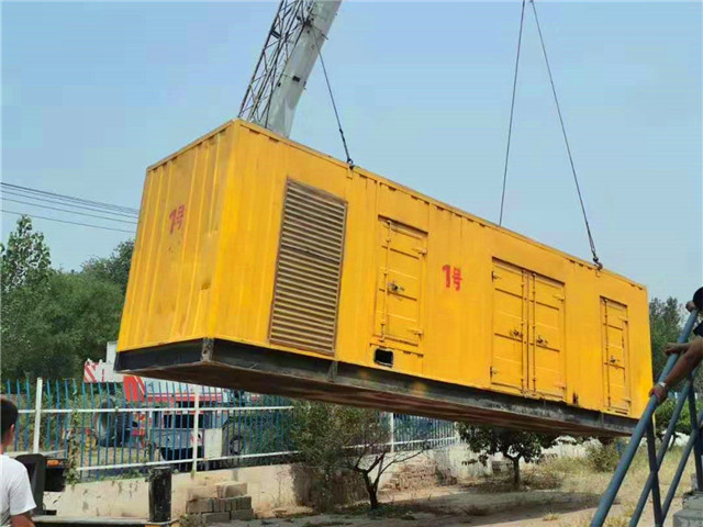 涪城300KW柴油发电机组油耗是多少?