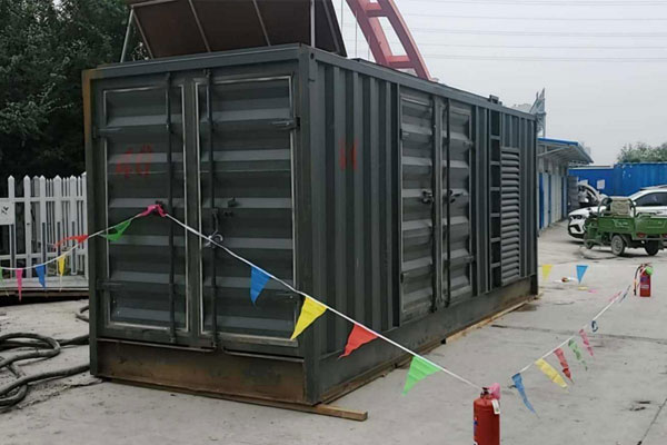涪城发电机租赁空气滤清器多久更换一次？