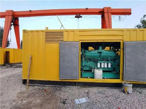 涪城冬季低温环境下，500KW发电机组应该选择什么类型的启动电瓶？